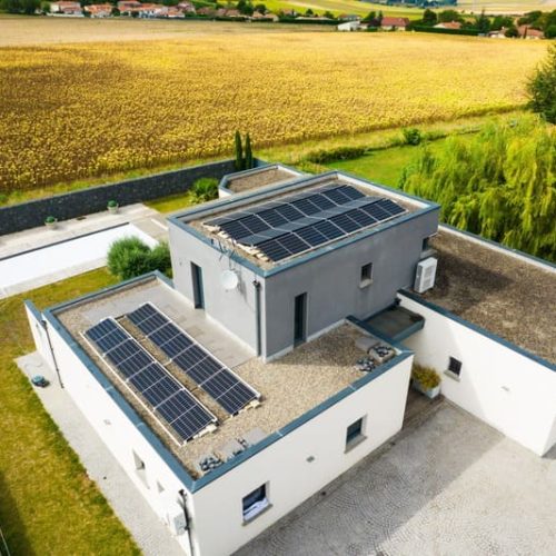 Comment bien autoconsommer son électricité : guide pour optimiser sa production solaire