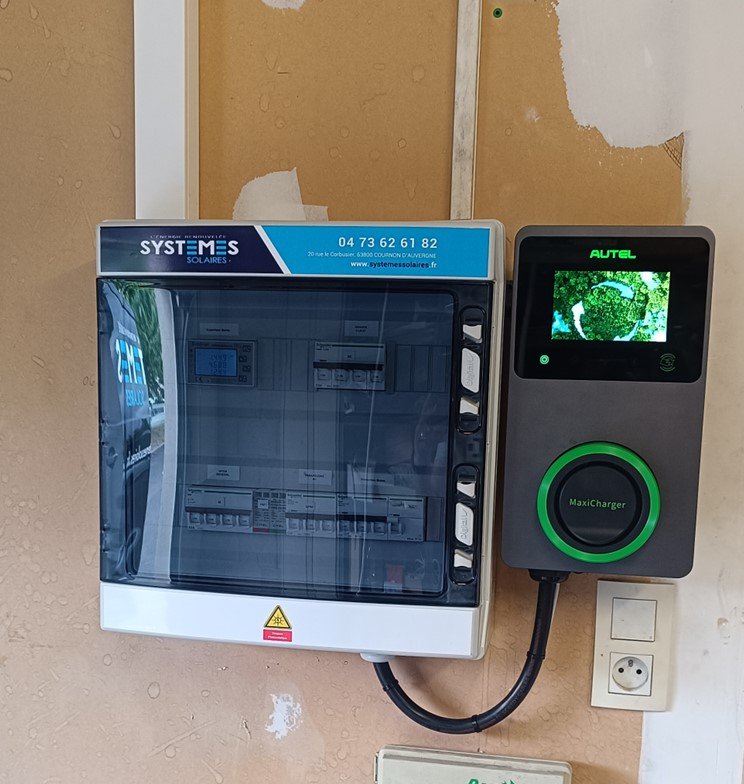 Borne de recharge pour particulier - Pereira